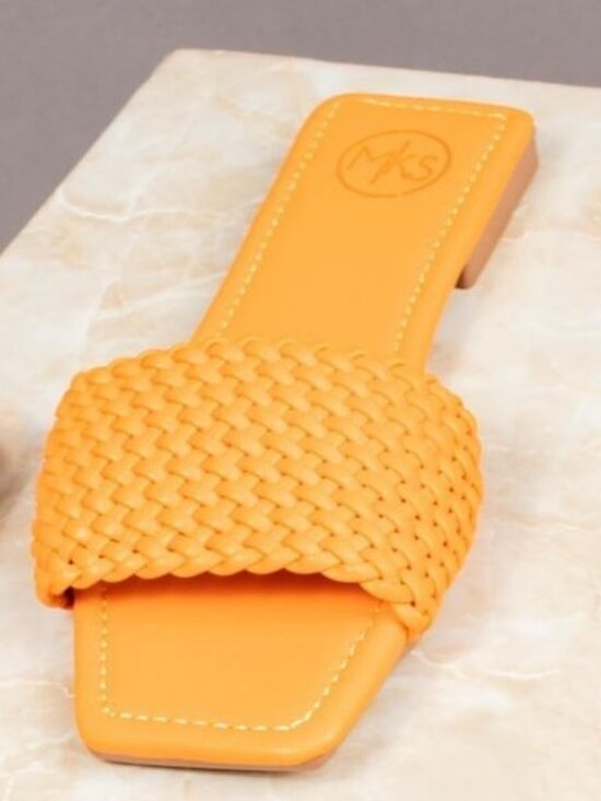 Women Sandals - Picture 1 of 1